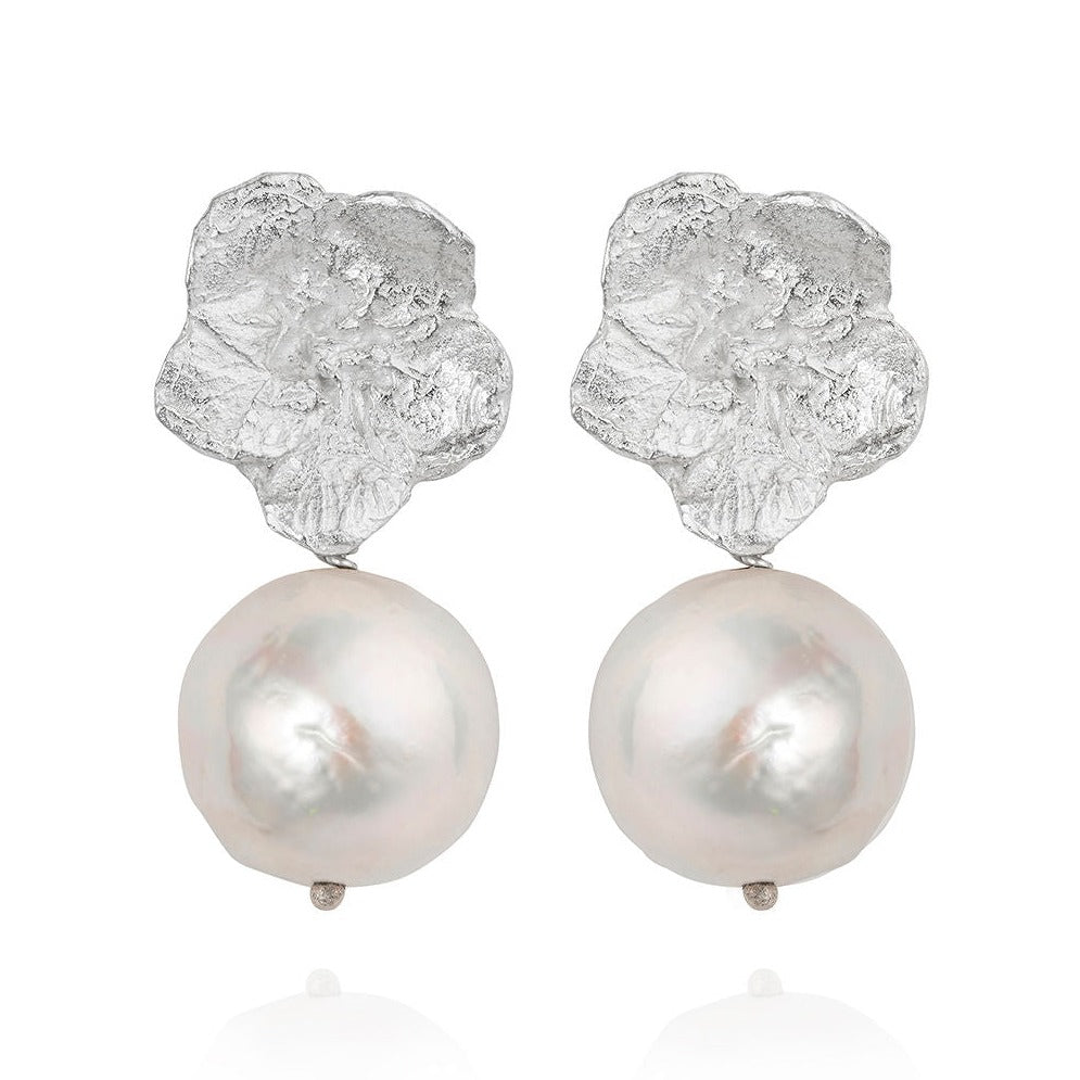Pearl and Hedgerow flower earrings