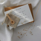 Clam Shell Capsule Memory Bangle