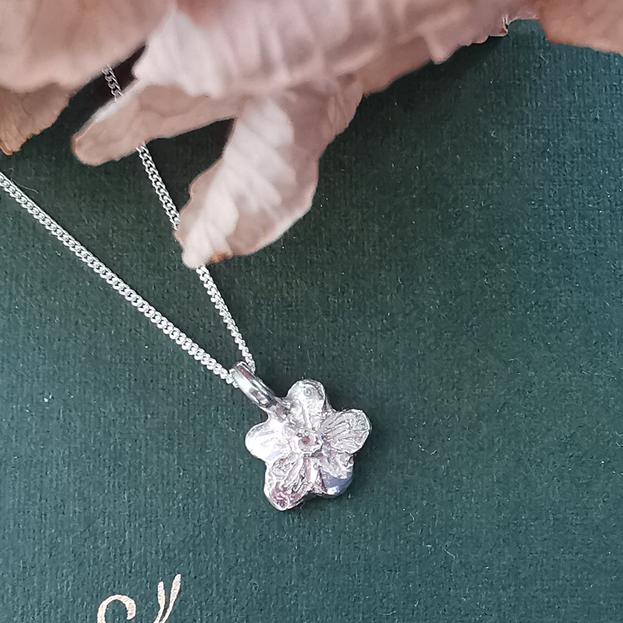 Sterling Silver Forget-me-knot pendant